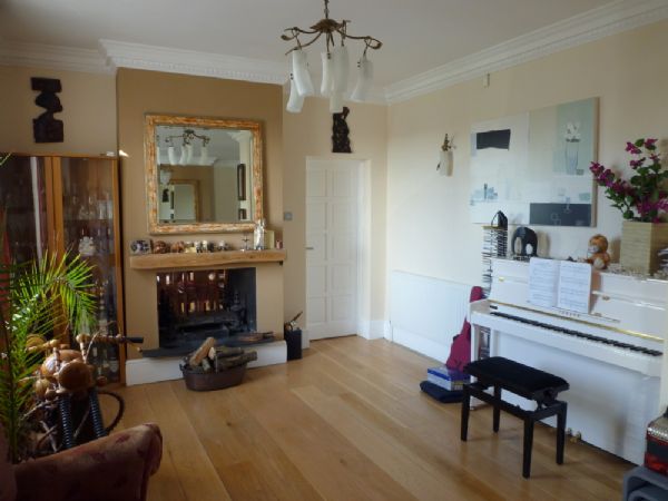 Michael Anthony Tring - KENSWORTH - main house sitting room
